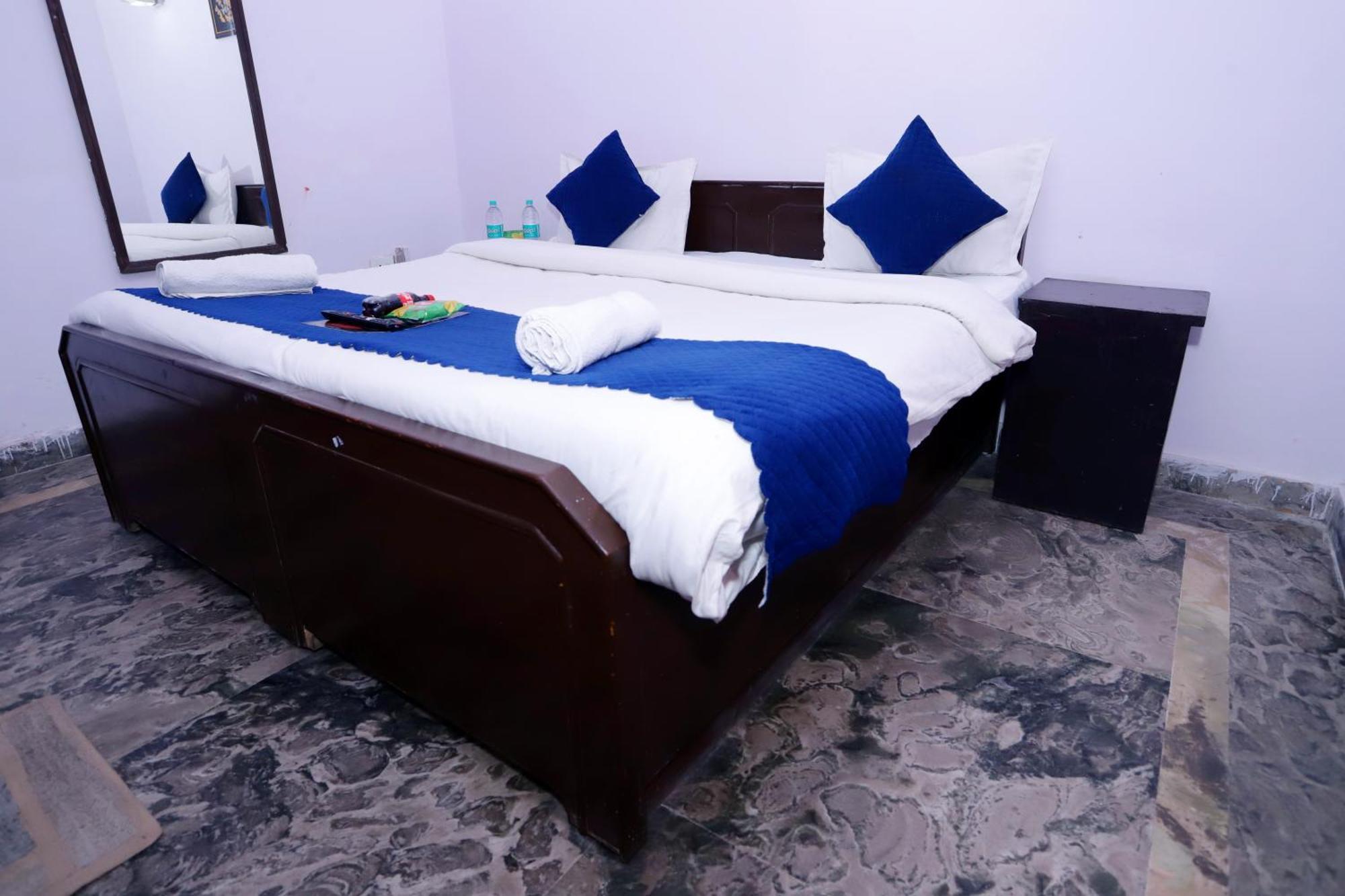 Hotel Warm Welcome - Noida Sector 51 Exterior photo